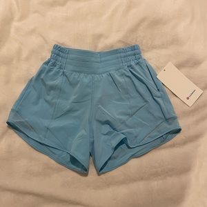 Hotty Hot High-Rise Lined Short 4"